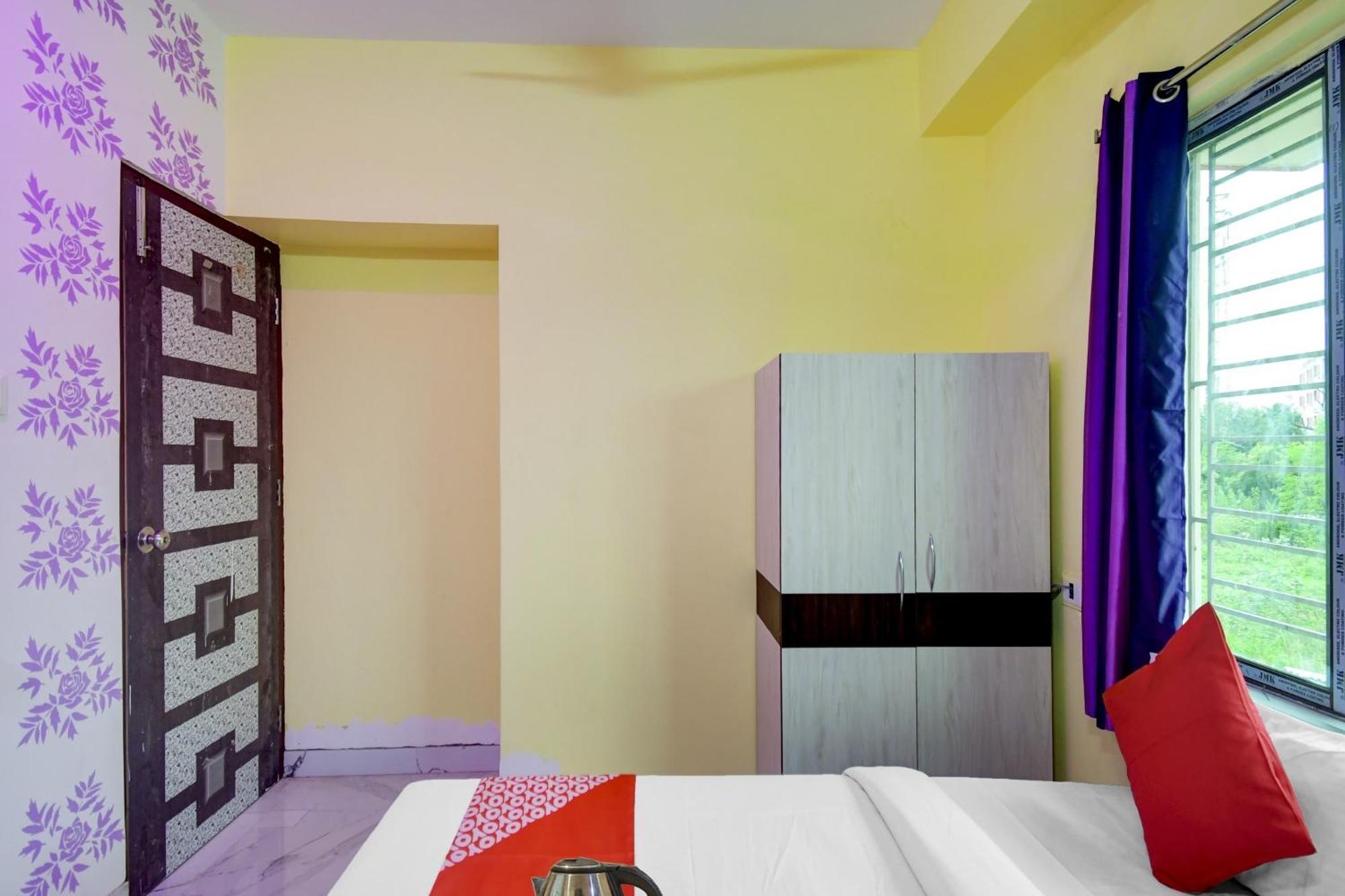 Super Hotel O 4 Friends Kalküta Dış mekan fotoğraf